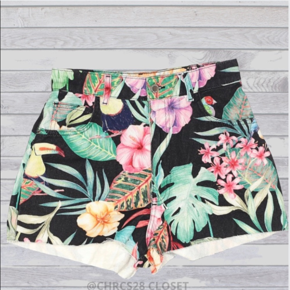 Zara Tropical Shorts Size 6